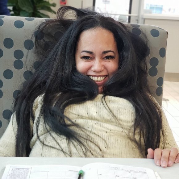 Meet your Posher, Joyce - Picture 2 of 2